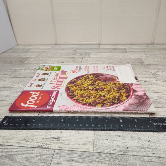 Food Network Magazine - Taste of Summer / Tailgate Time - 2024 August/Sept - Picture 3 of 6